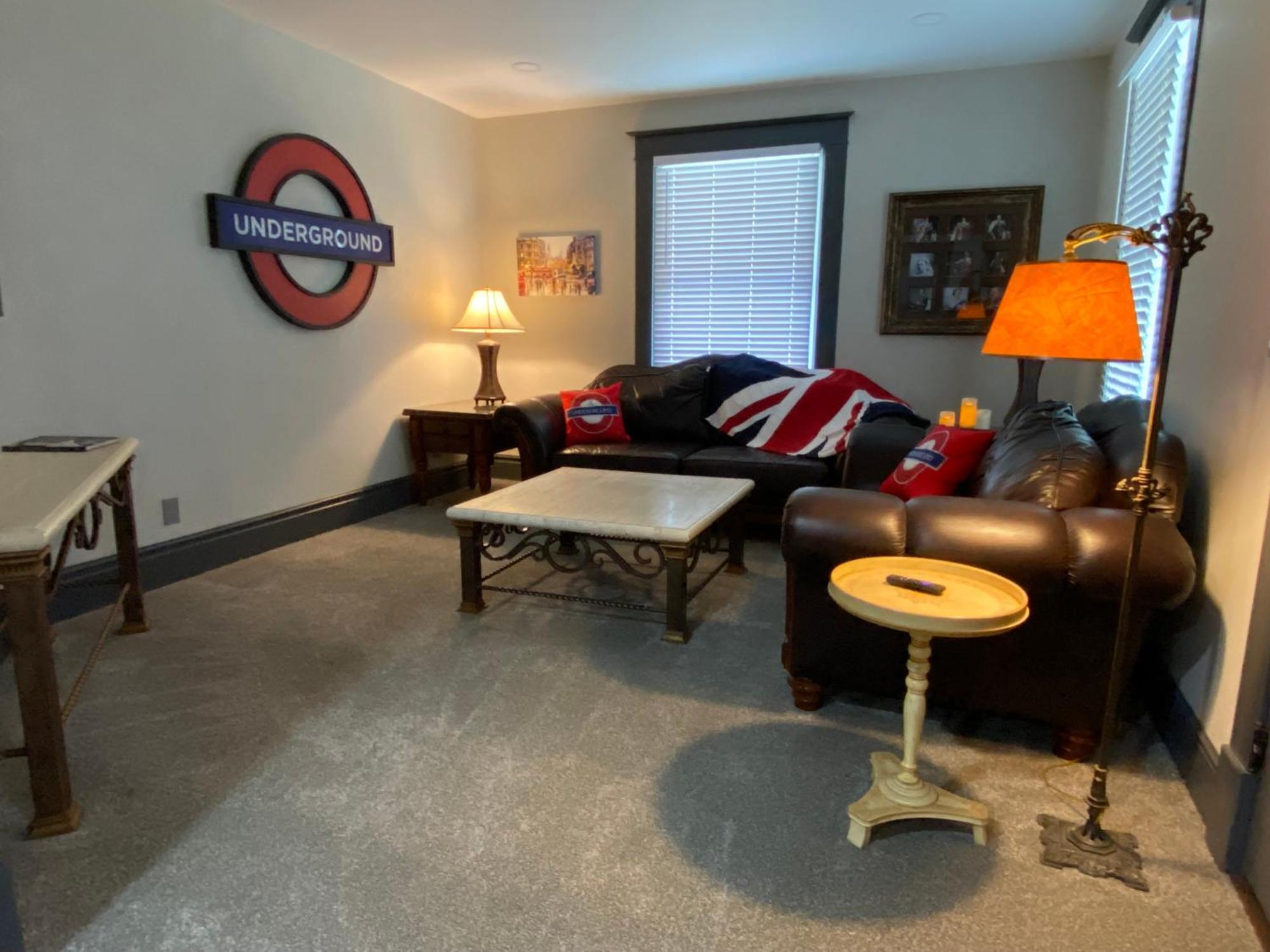 Red Door - The London Maisonette מראה חיצוני תמונה